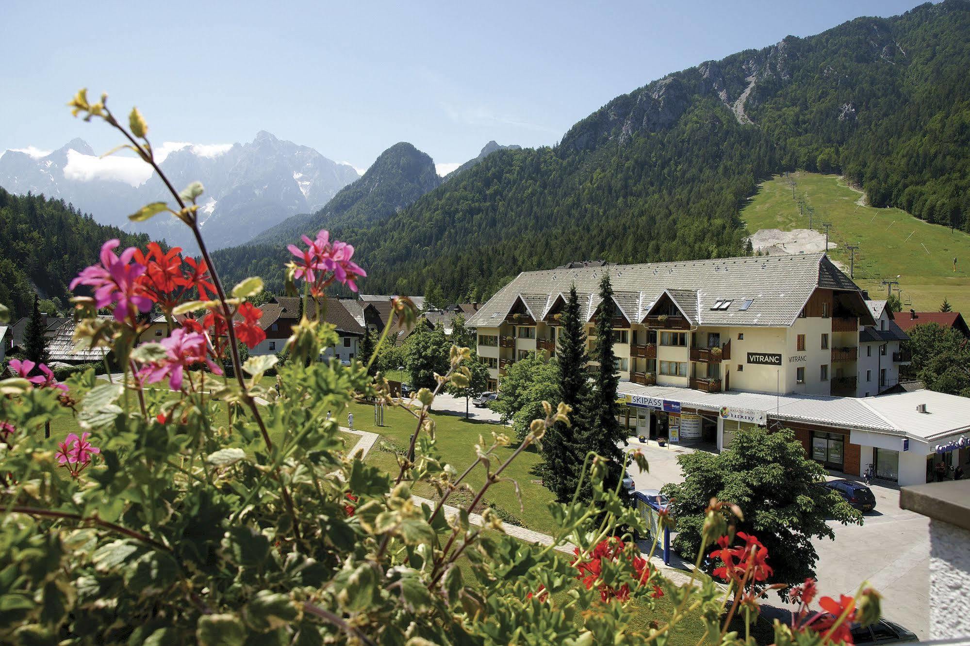 Vitranc Apartments Kranjska Gora Eksteriør billede